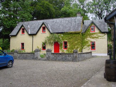 Davoren family home 2006 Ogonolloe County Clare